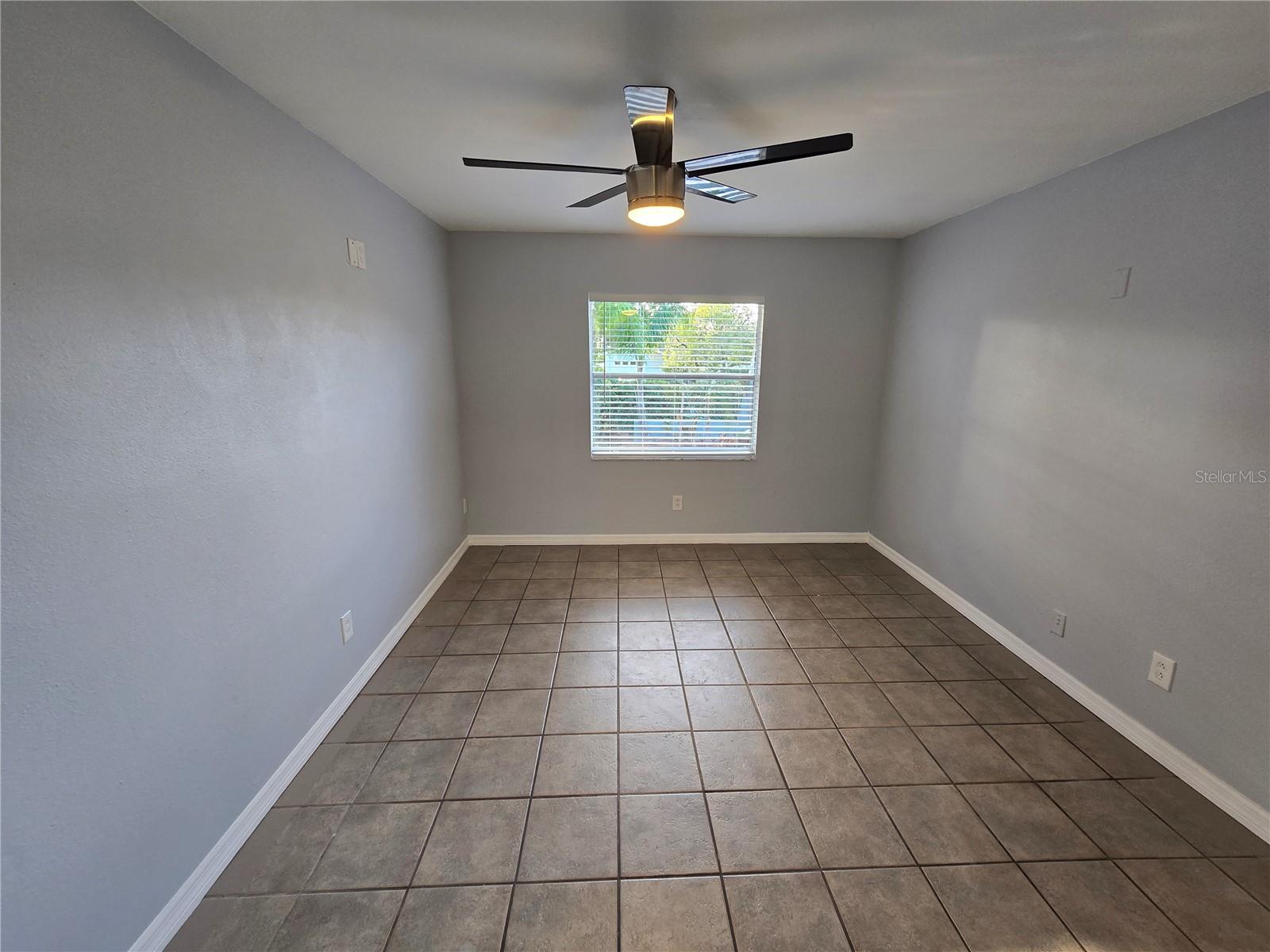 1007 VINEYARD COURT, Dunedin, FL 34698