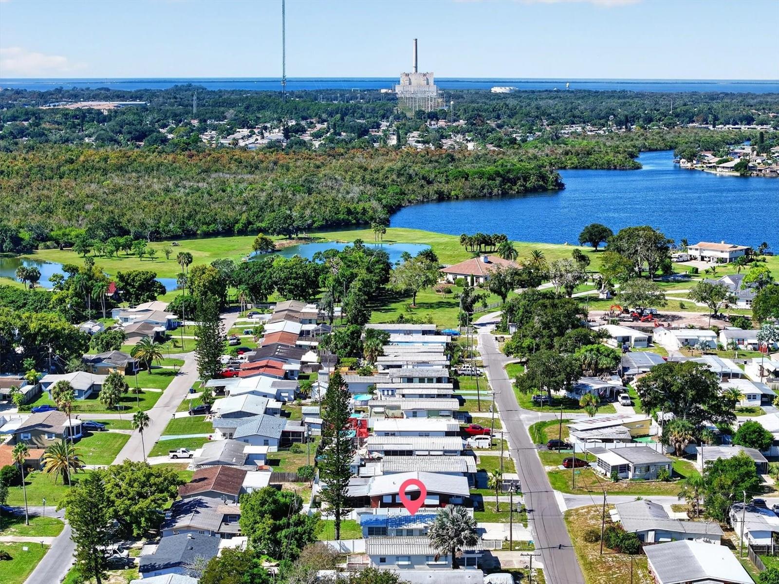 Aerial view of the mobile home and close location to the beaches and Gulf. Aerial view of the mobile home and close location to the beaches and Gulf.