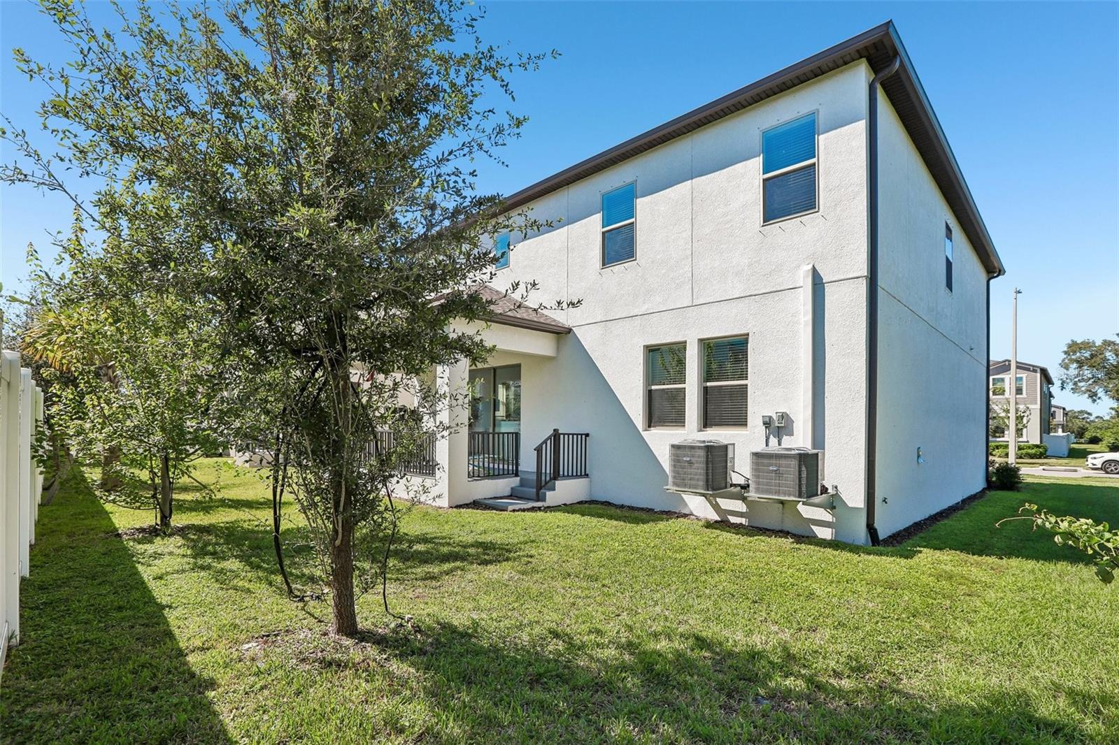 7702 S KISSIMMEE STREET, Tampa, FL 33616