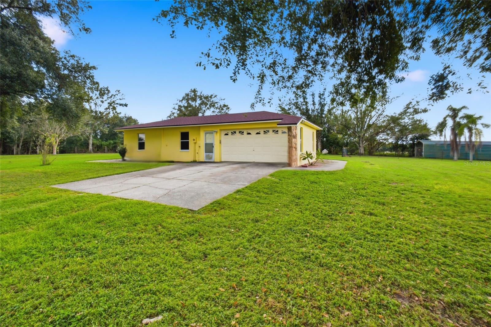 8634 23RD STREET, Zephyrhills, FL 33540