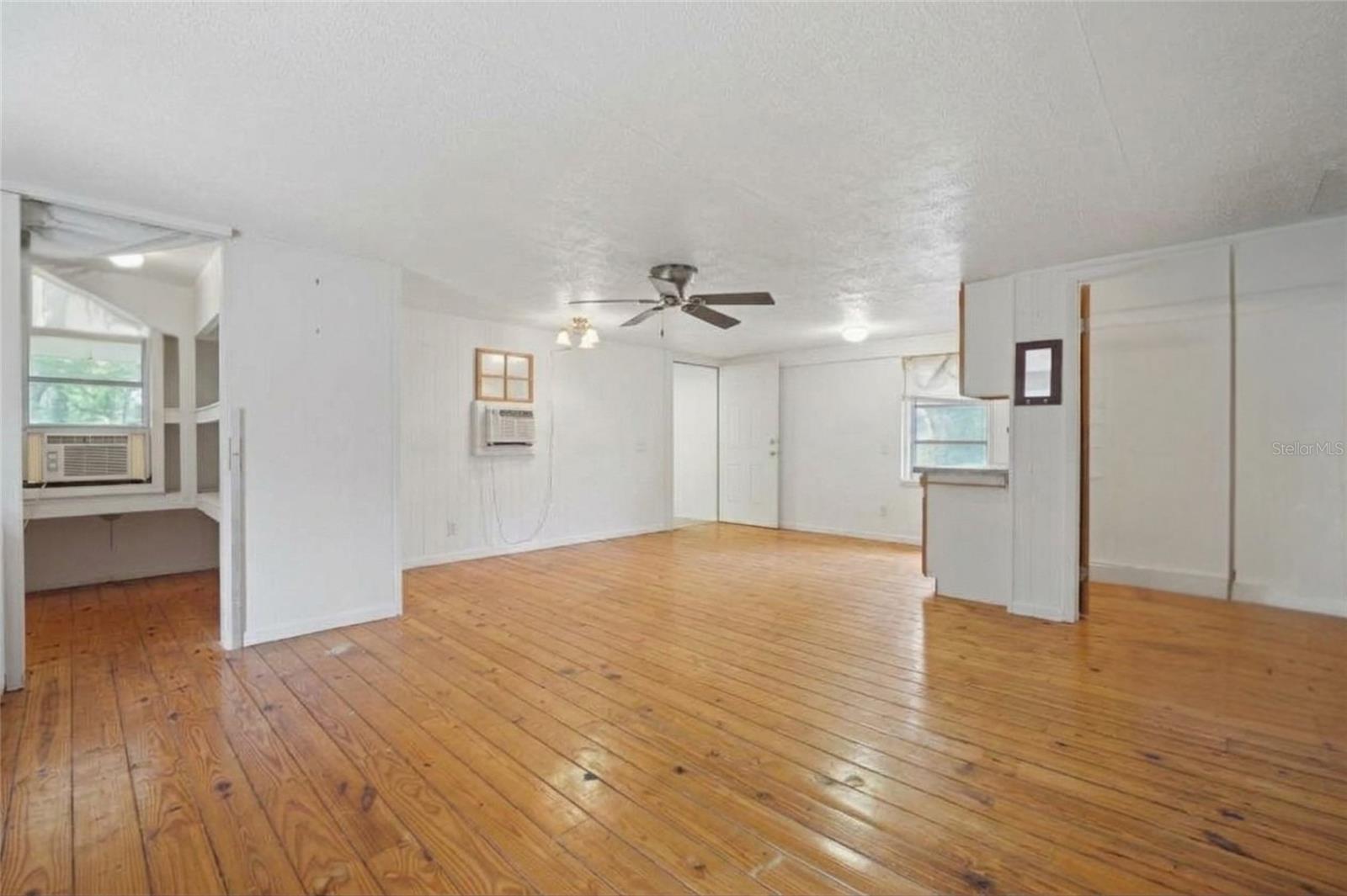 8634 23RD STREET, Zephyrhills, FL 33540