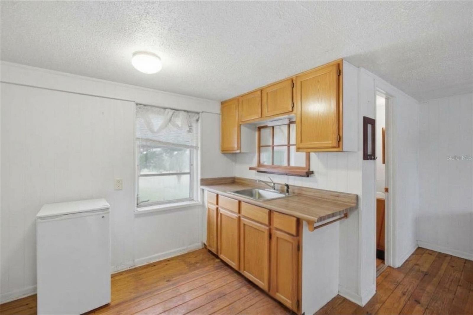 8634 23RD STREET, Zephyrhills, FL 33540