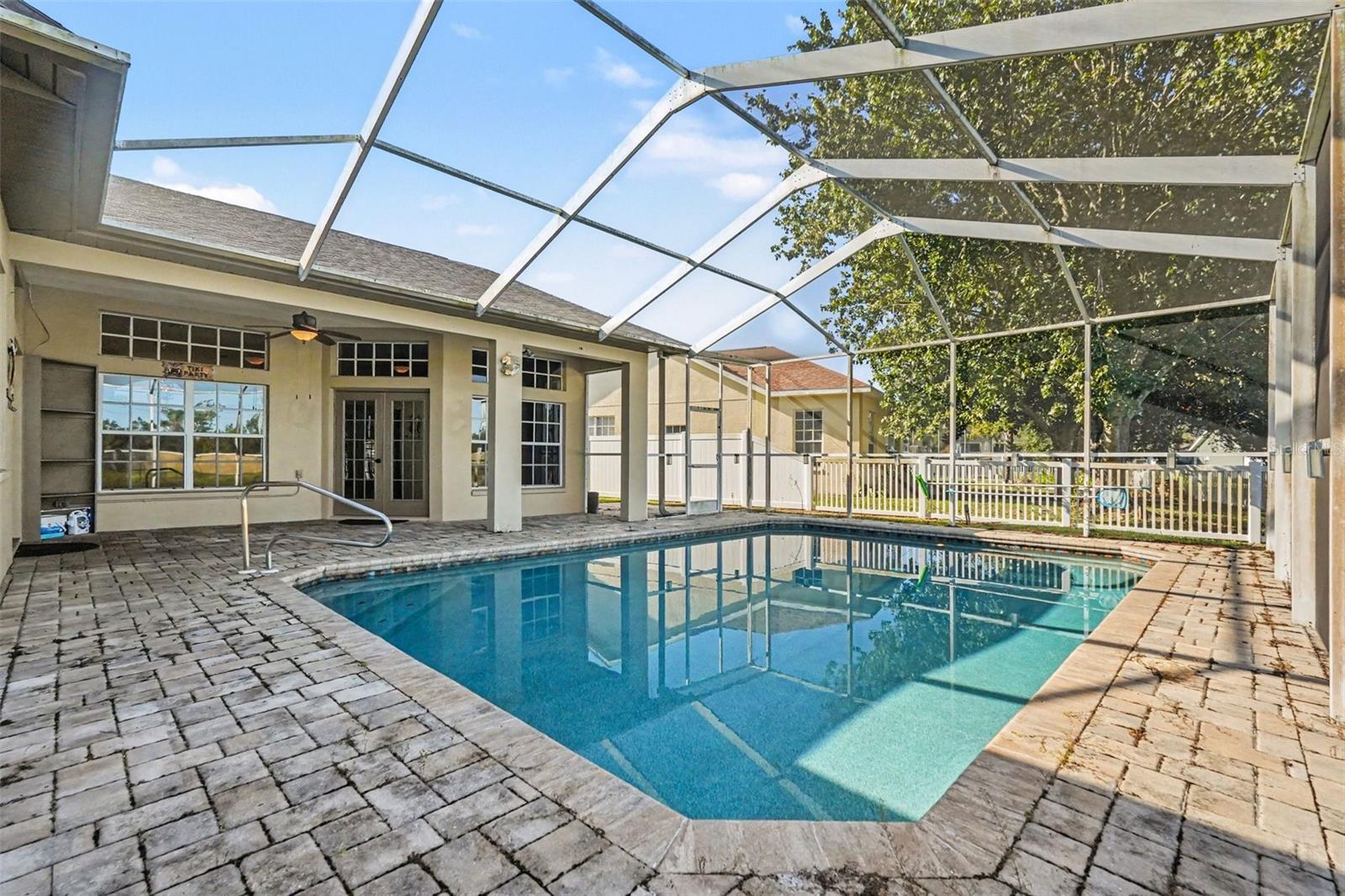 12339 ROSELAND DRIVE, New Port Richey, FL 34654