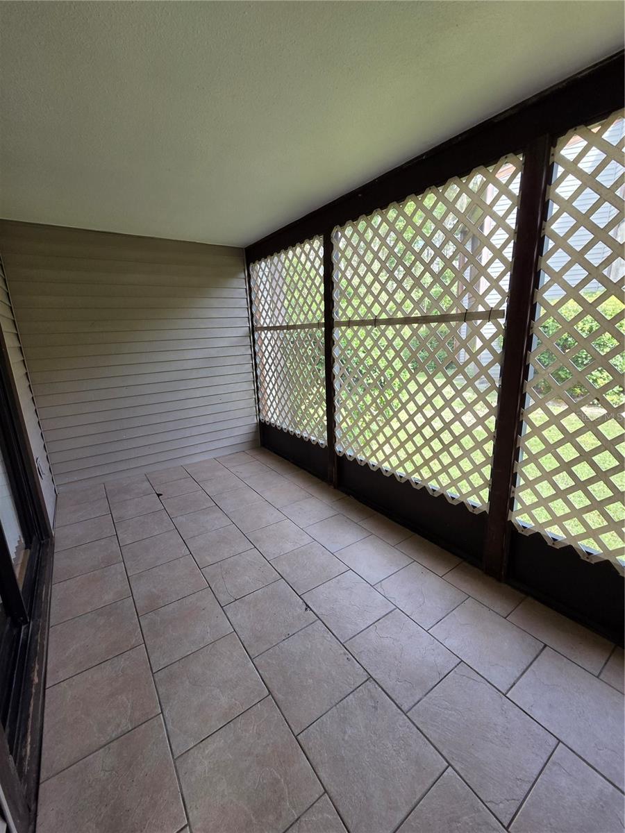 11630 BAYWOOD MEADOWS DRIVE, #4, New Port Richey, FL 34654