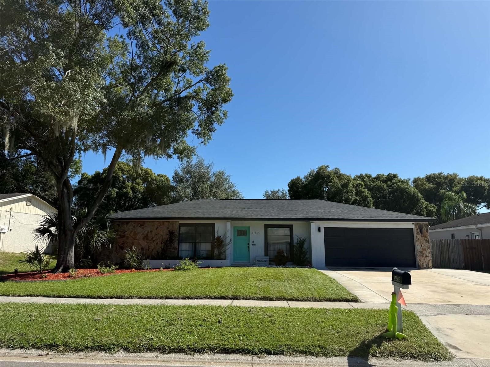 Front with 3 car driveway Front with 3 car driveway