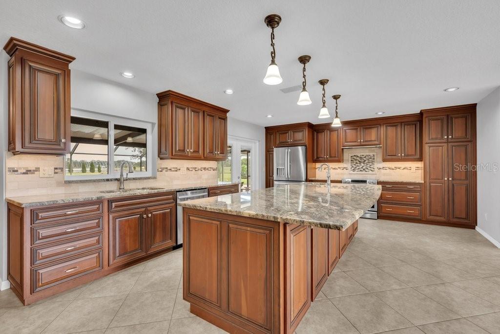 5710 WO GRIFFIN ROAD, Plant City, FL 33567