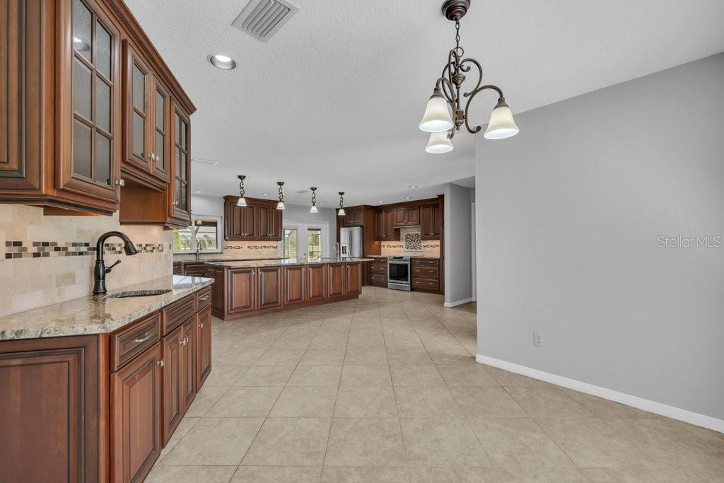 5710 WO GRIFFIN ROAD, Plant City, FL 33567