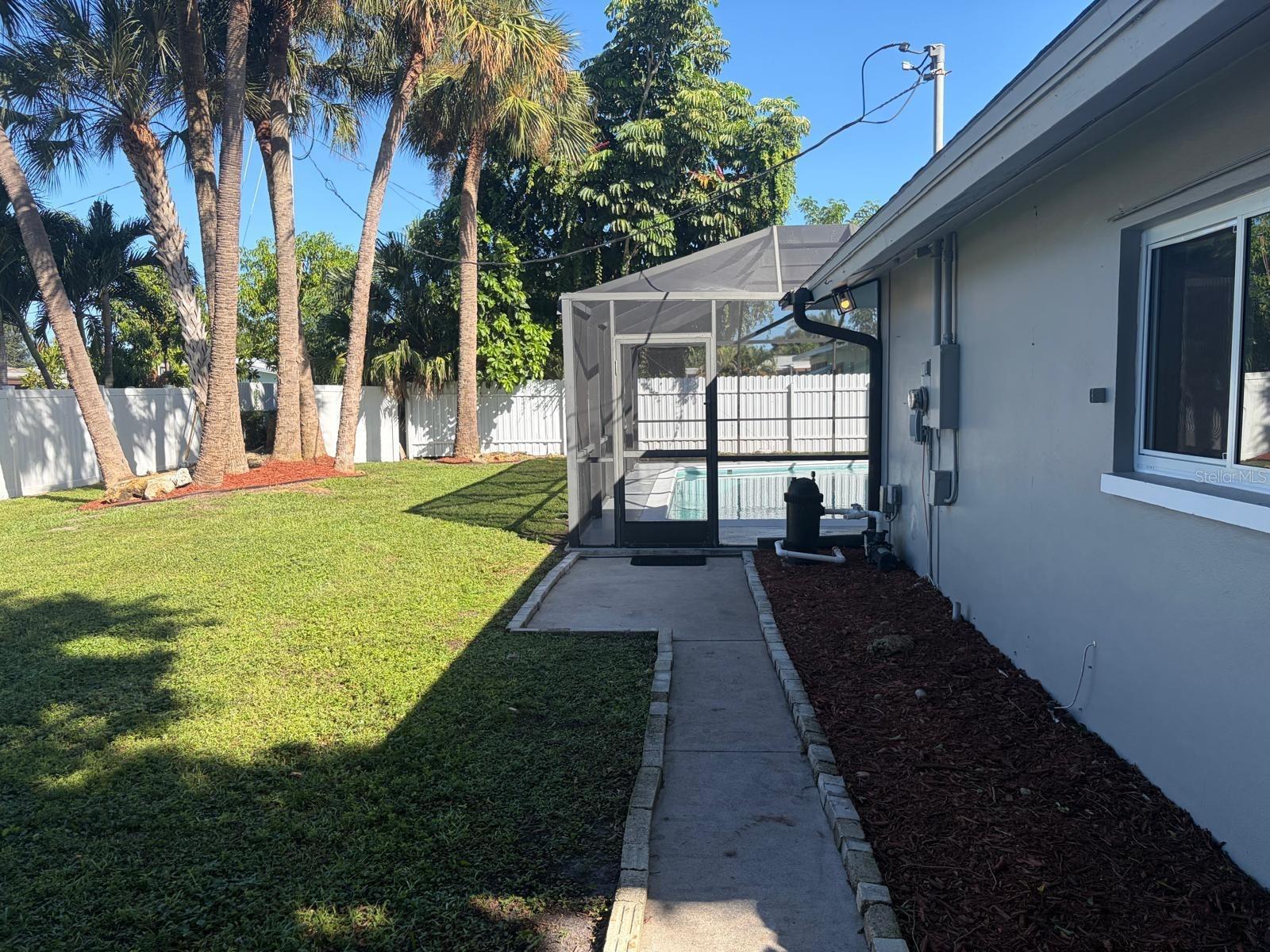4240 PALM TREE BOULEVARD, Cape Coral, FL 33904