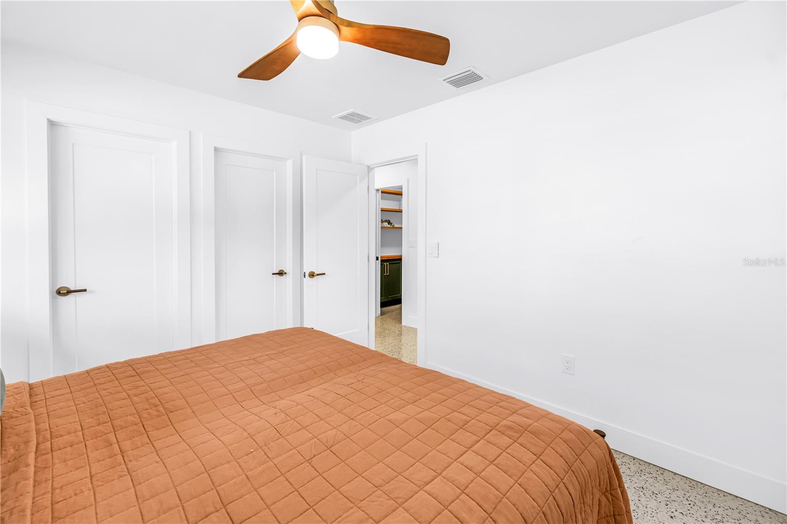 2701 PELHAM ROAD N, St Petersburg, FL 33710