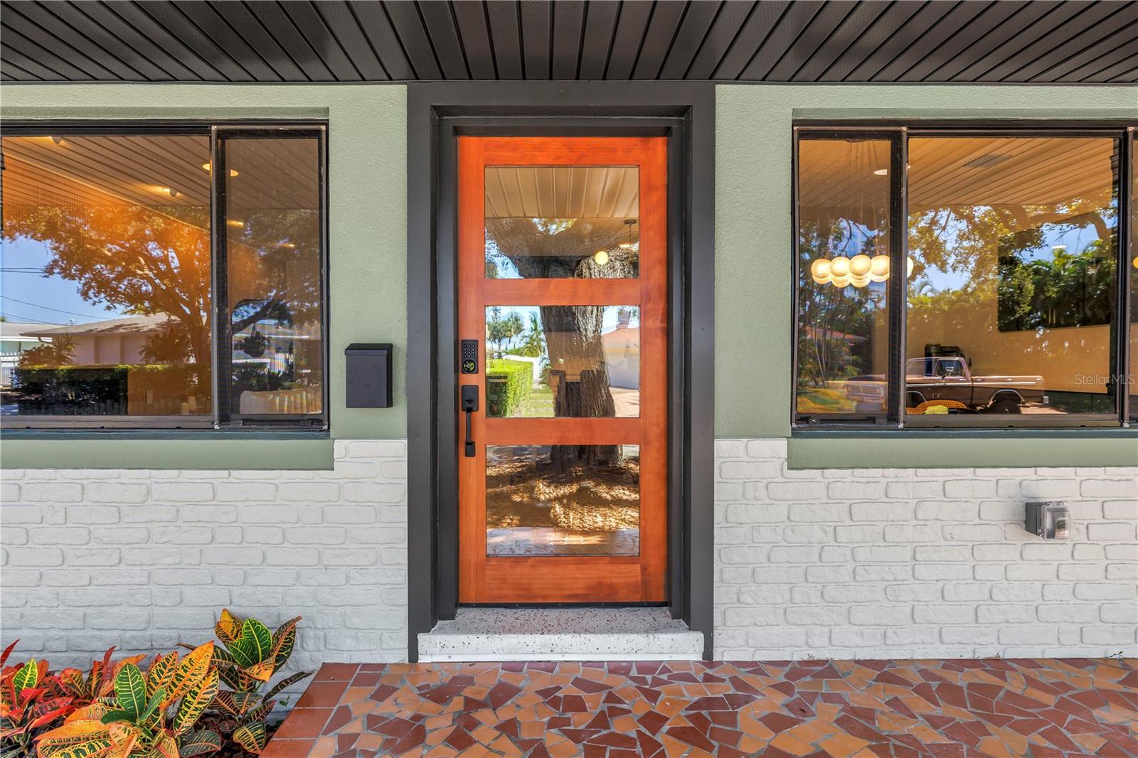 2701 PELHAM ROAD N, St Petersburg, FL 33710