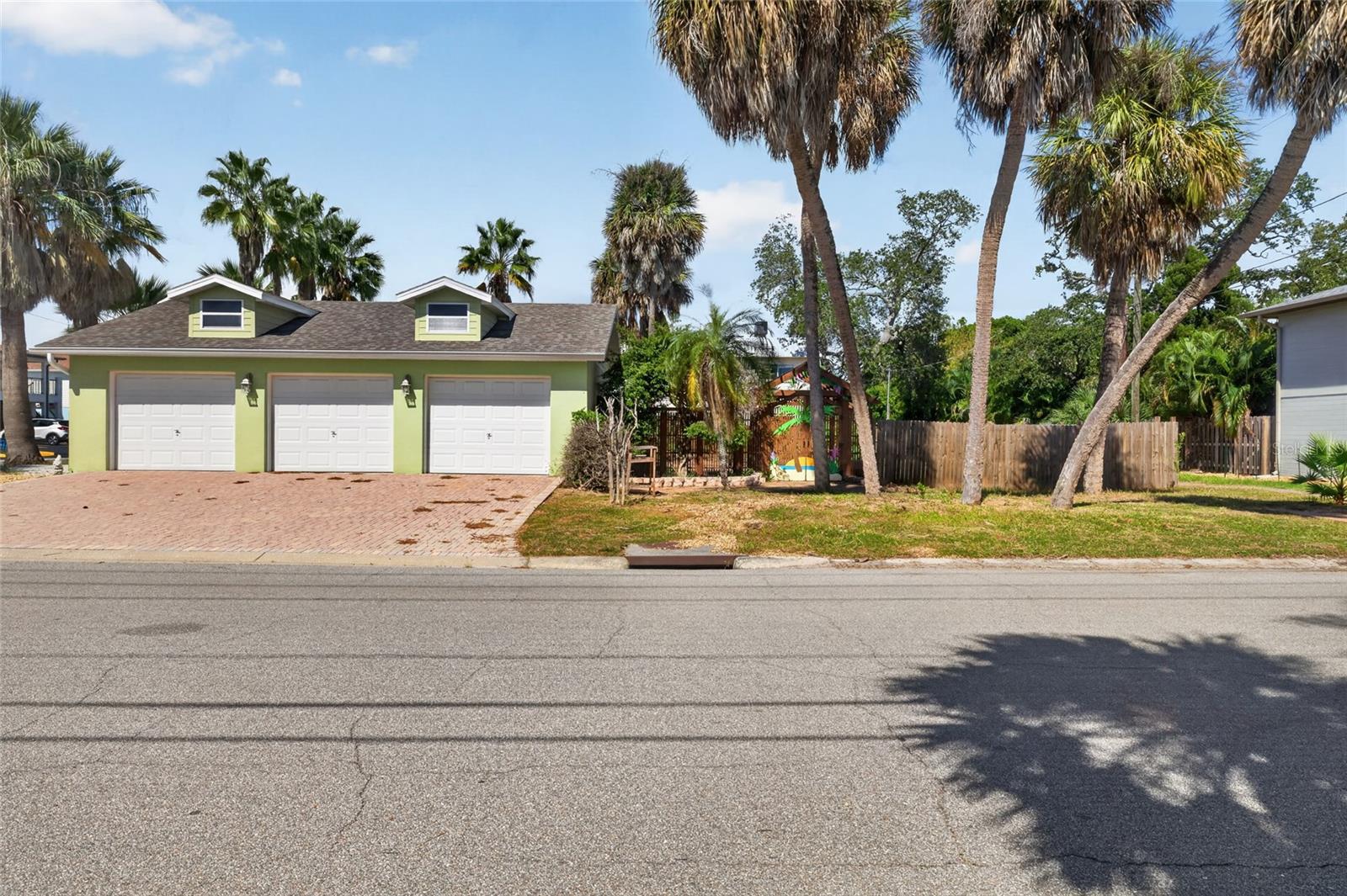 5719 29TH AVE S, Gulfport, FL 33707