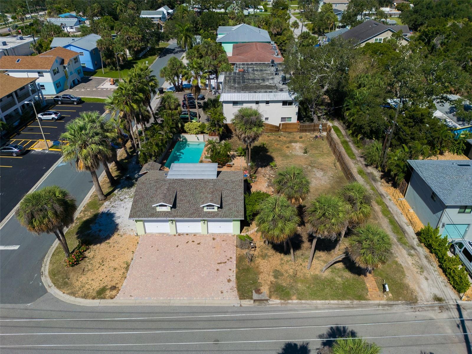 5719 29TH AVE S, Gulfport, FL 33707 5719 29TH AVE S, Gulfport, FL 33707