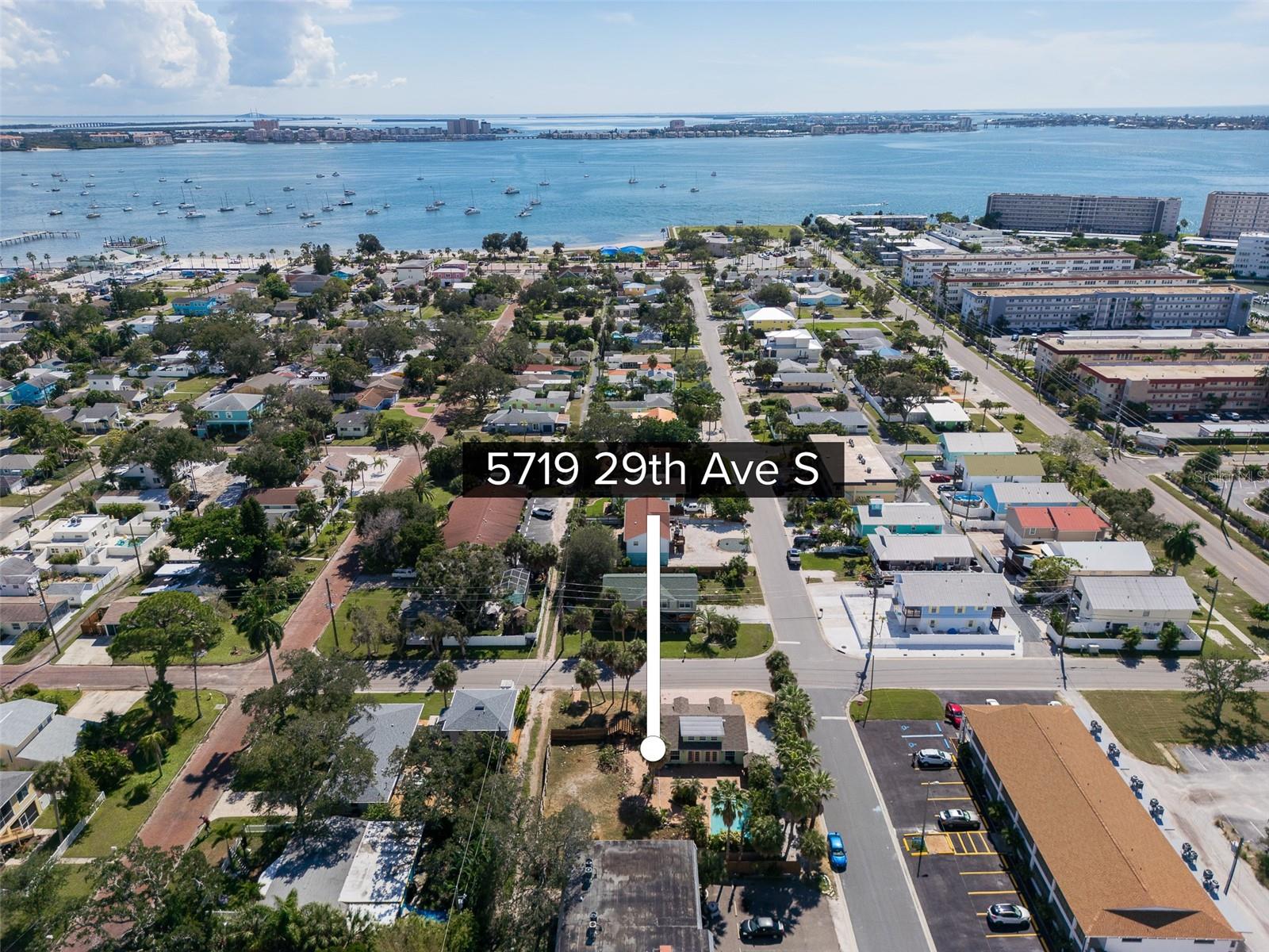 5719 29TH AVE S, Gulfport, FL 33707