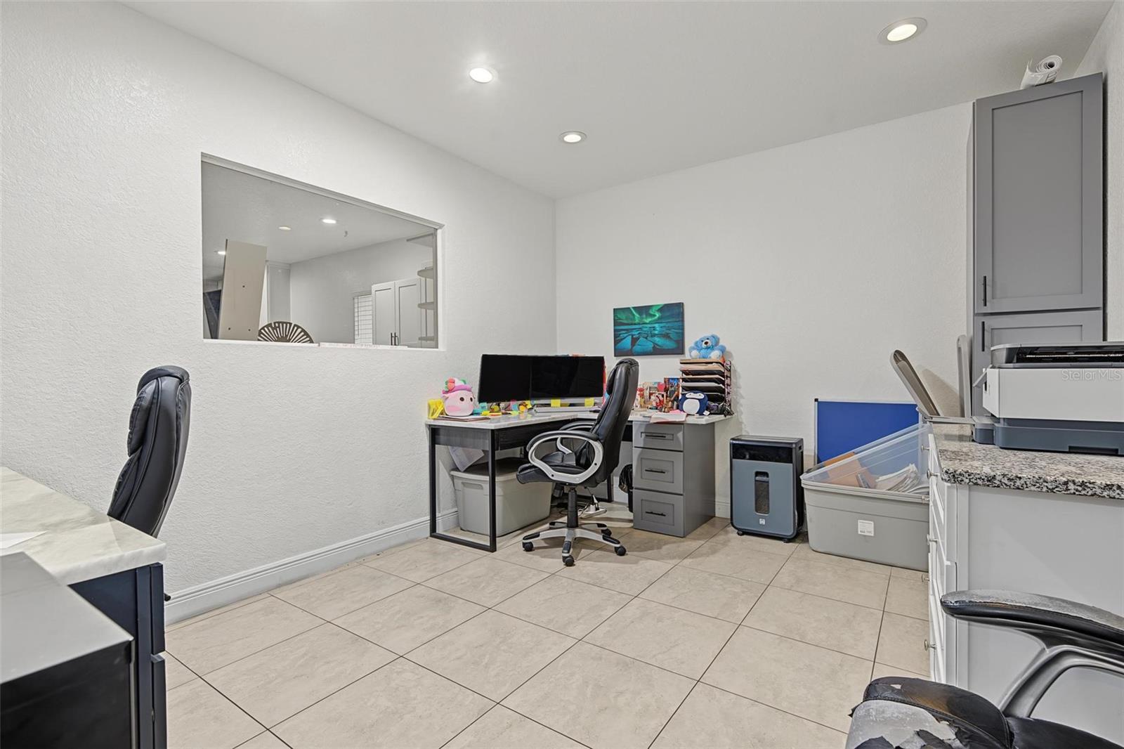 13650 N 12TH STREET, Tampa, FL 33613