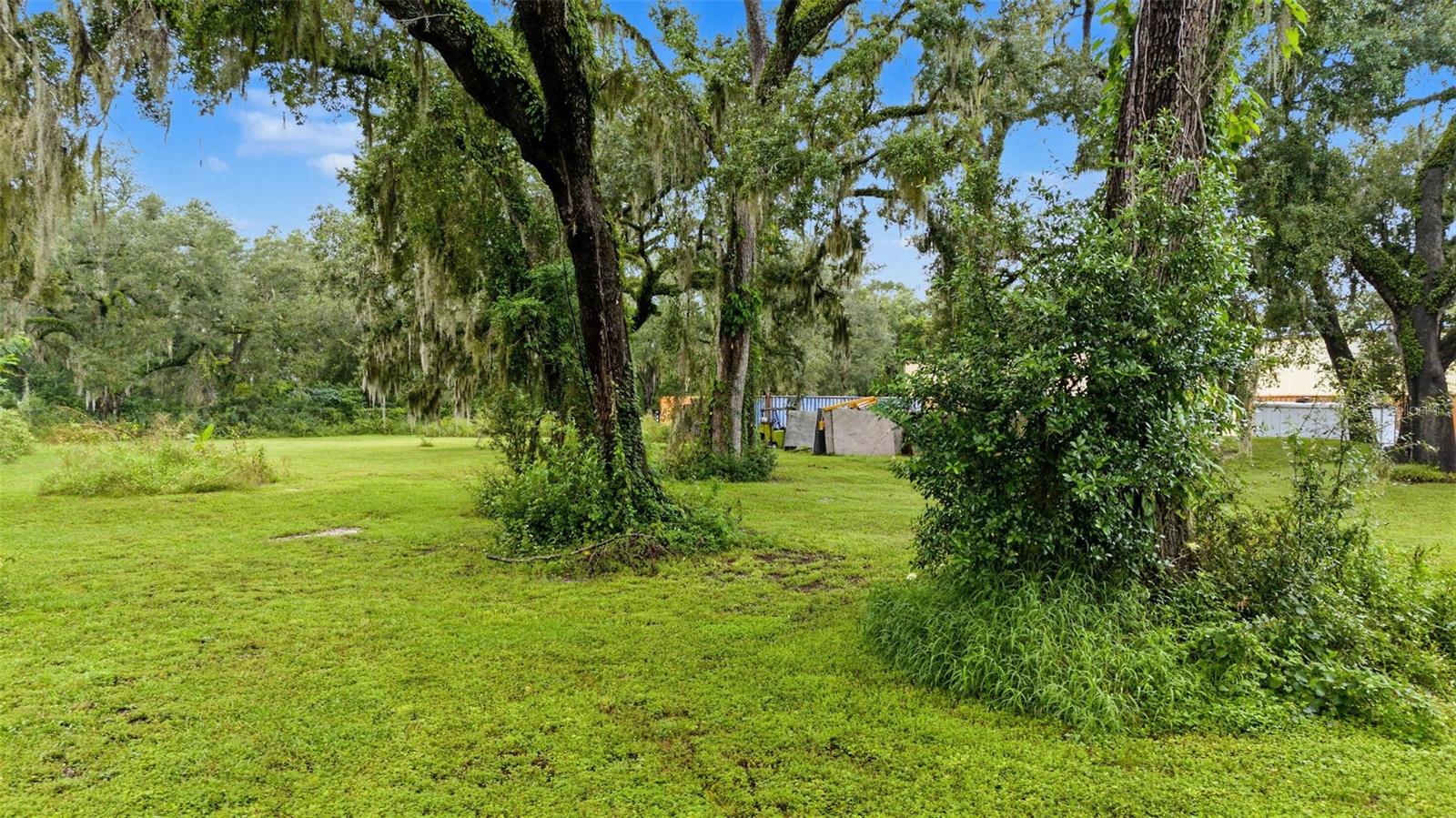 13650 N 12TH STREET, Tampa, FL 33613
