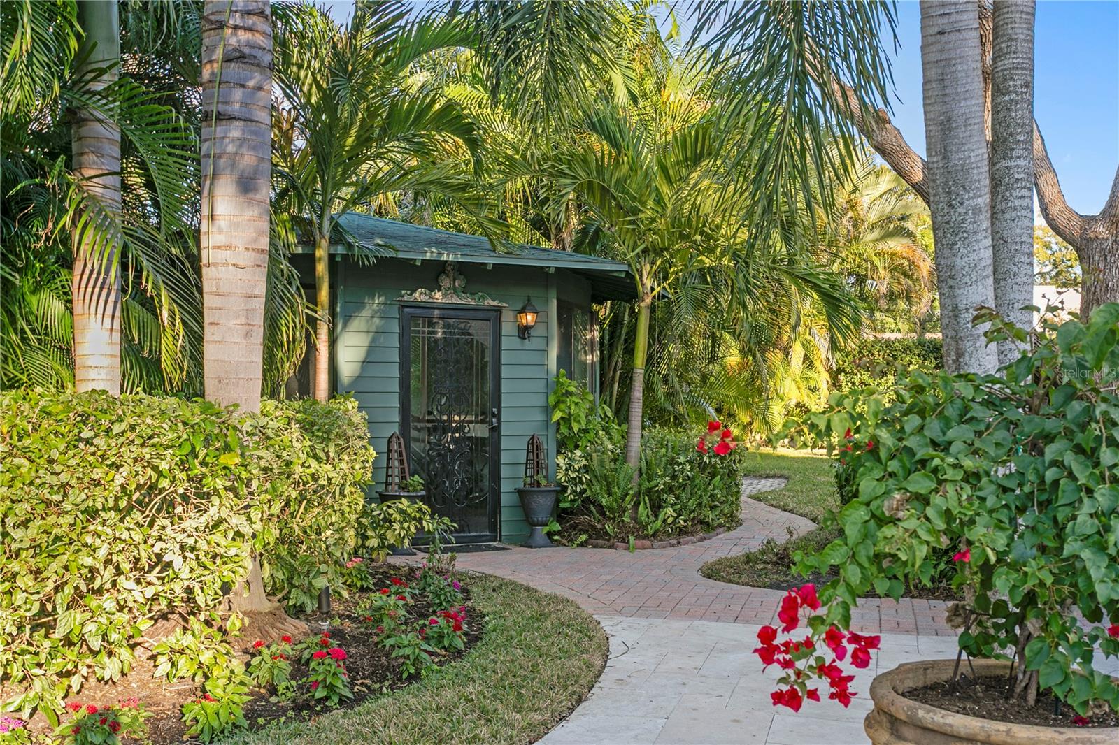 7211 3RD AVENUE S, St Petersburg, FL 33707