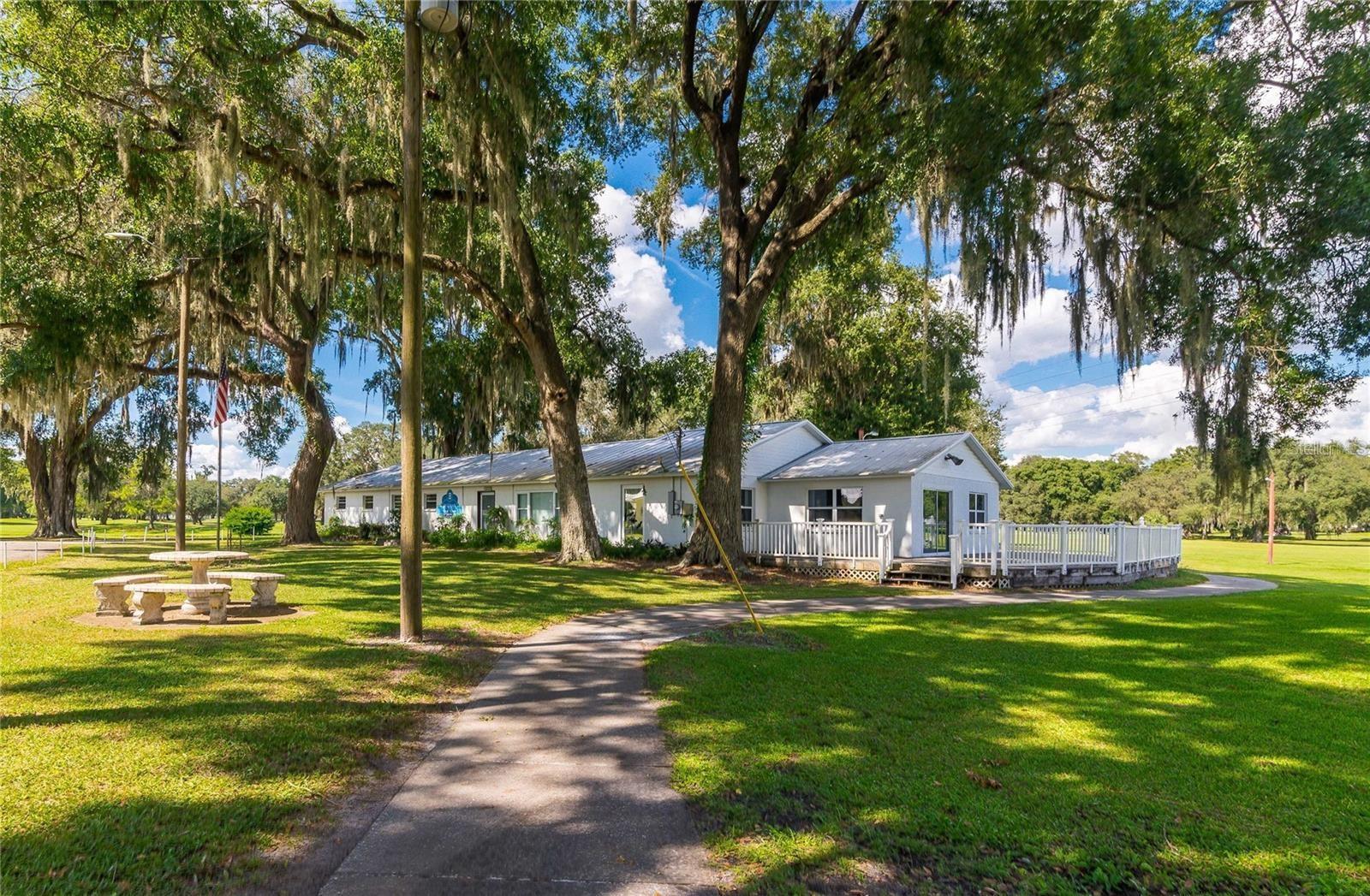 37233 BEVERLY AVENUE, Zephyrhills, FL 33542