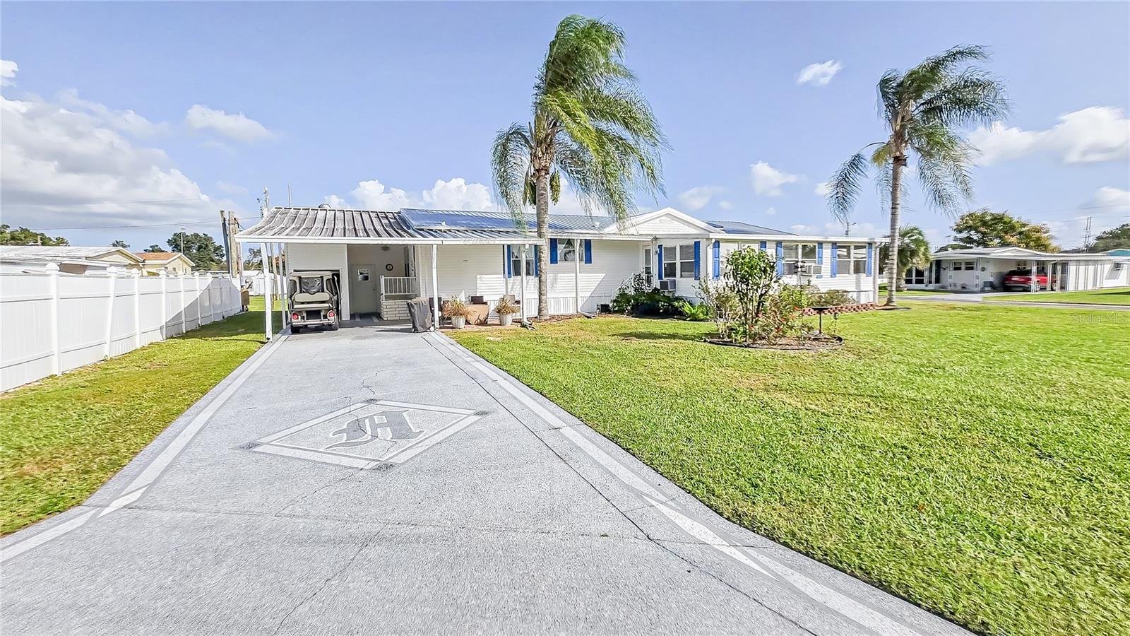 37233 BEVERLY AVENUE, Zephyrhills, FL 33542