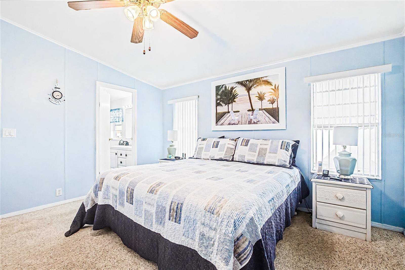 37233 BEVERLY AVENUE, Zephyrhills, FL 33542