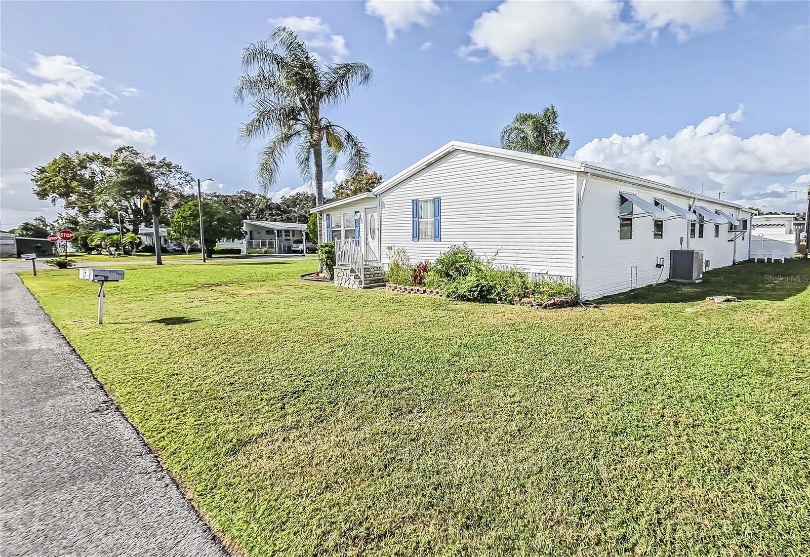 37233 BEVERLY AVENUE, Zephyrhills, FL 33542
