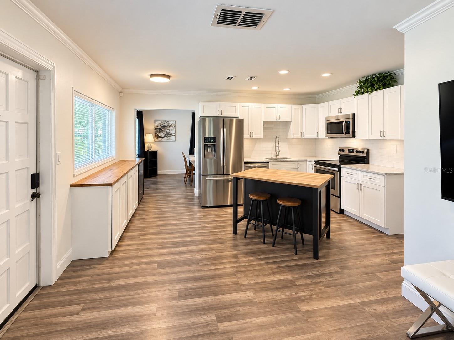 2609 E 99TH AVENUE, Tampa, FL 33612