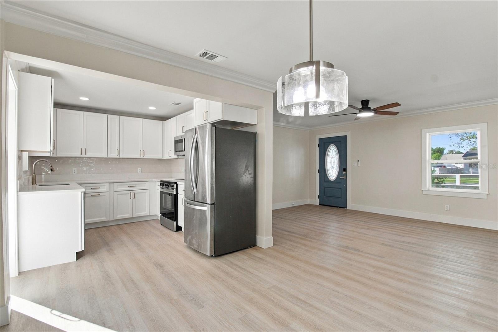 4540 EMERSON AVENUE S, St Petersburg, FL 33711