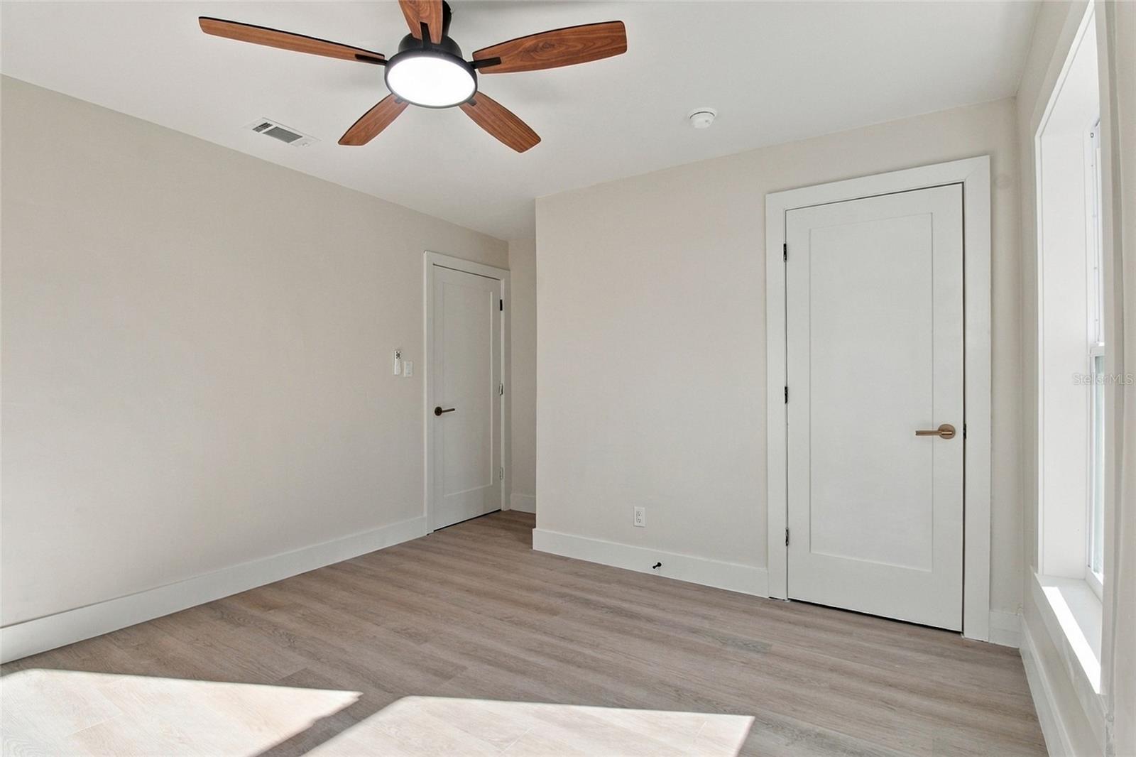 4540 EMERSON AVENUE S, St Petersburg, FL 33711