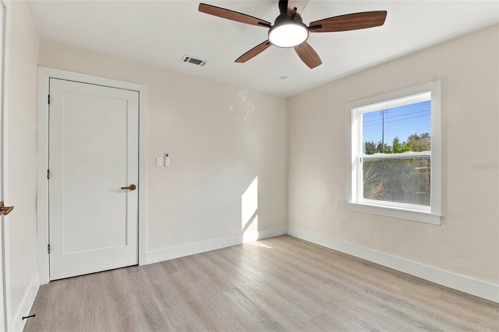 4540 EMERSON AVENUE S, St Petersburg, FL 33711