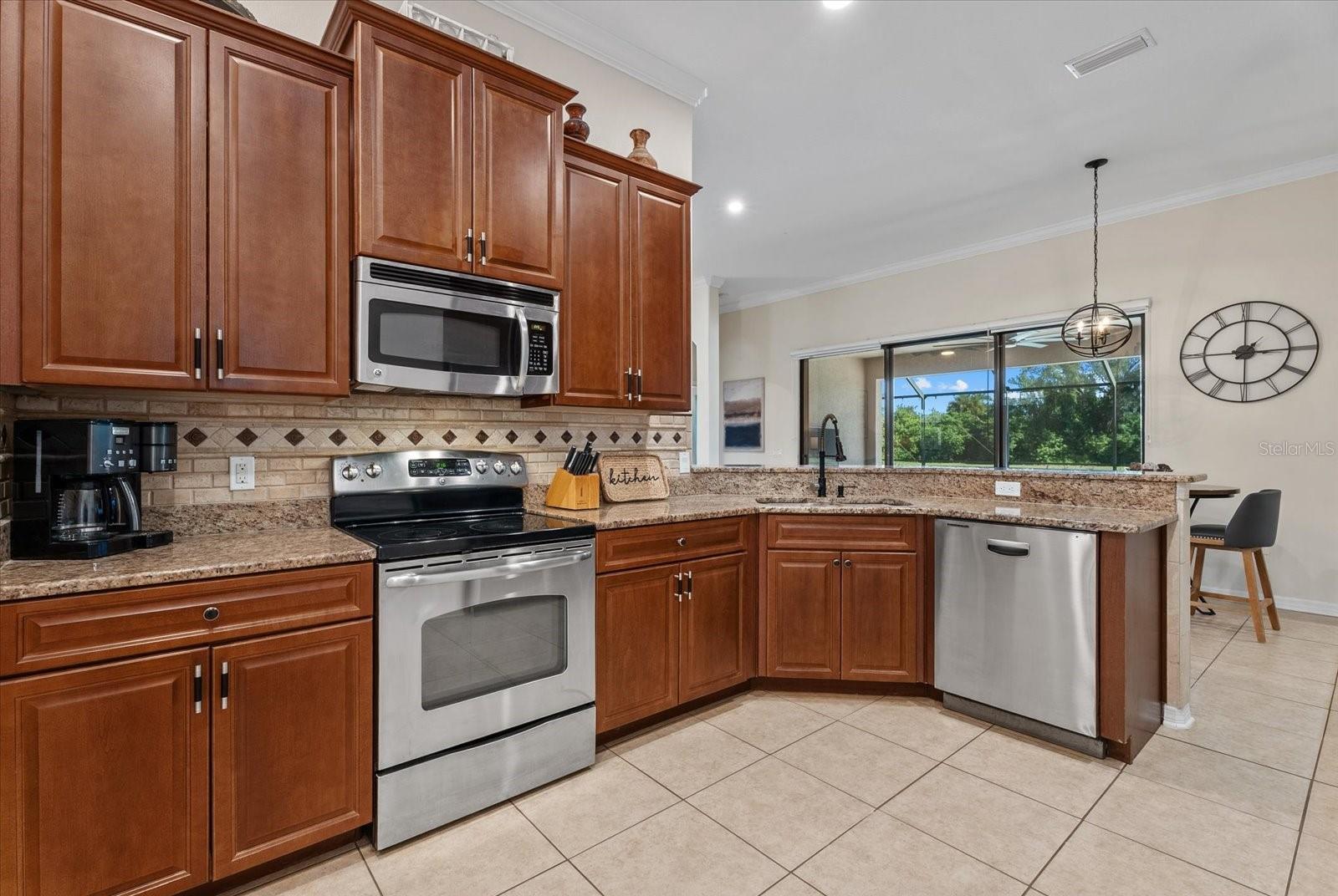 308 STAR SHELL DRIVE, Apollo Beach, FL 33572