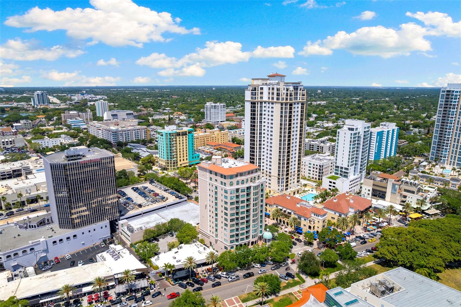 288 BEACH DRIVE NE, #9B, St Petersburg, FL 33701
