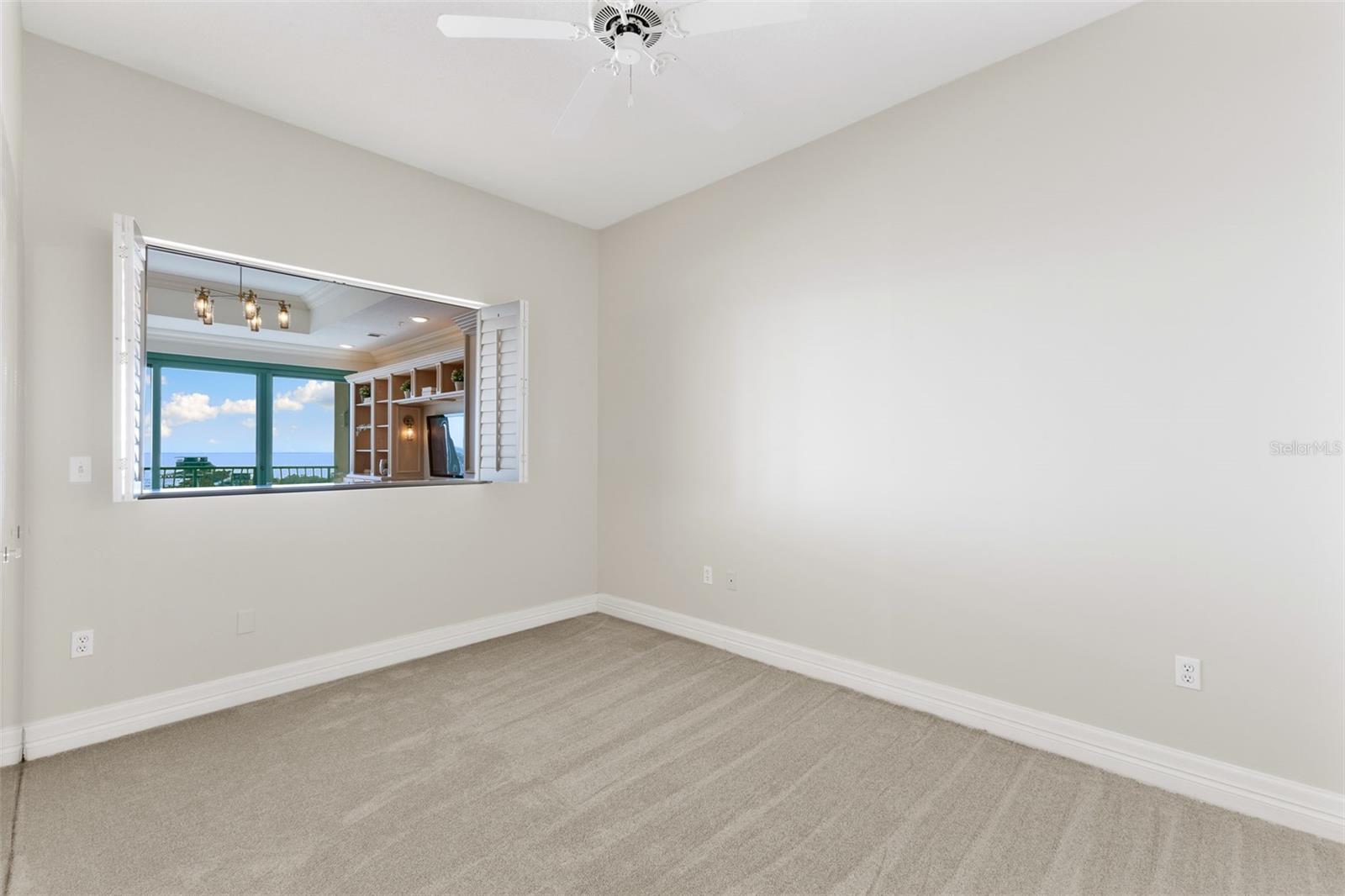 288 BEACH DRIVE NE, #9B, St Petersburg, FL 33701