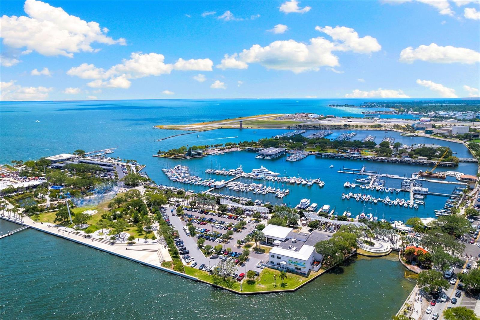 288 BEACH DRIVE NE, #9B, St Petersburg, FL 33701