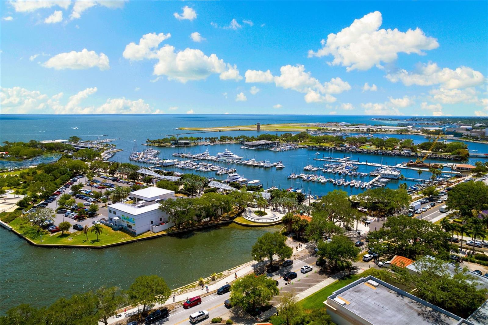 288 BEACH DRIVE NE, #9B, St Petersburg, FL 33701