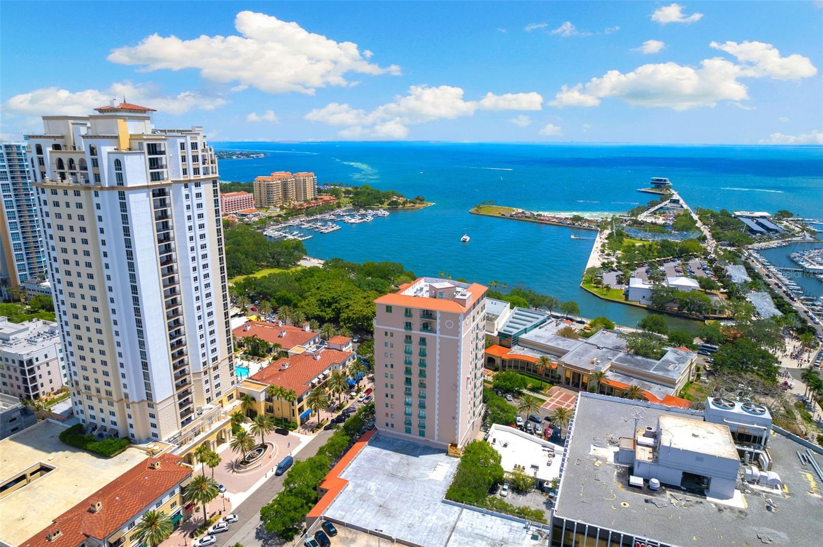 288 BEACH DRIVE NE, #9B, St Petersburg, FL 33701