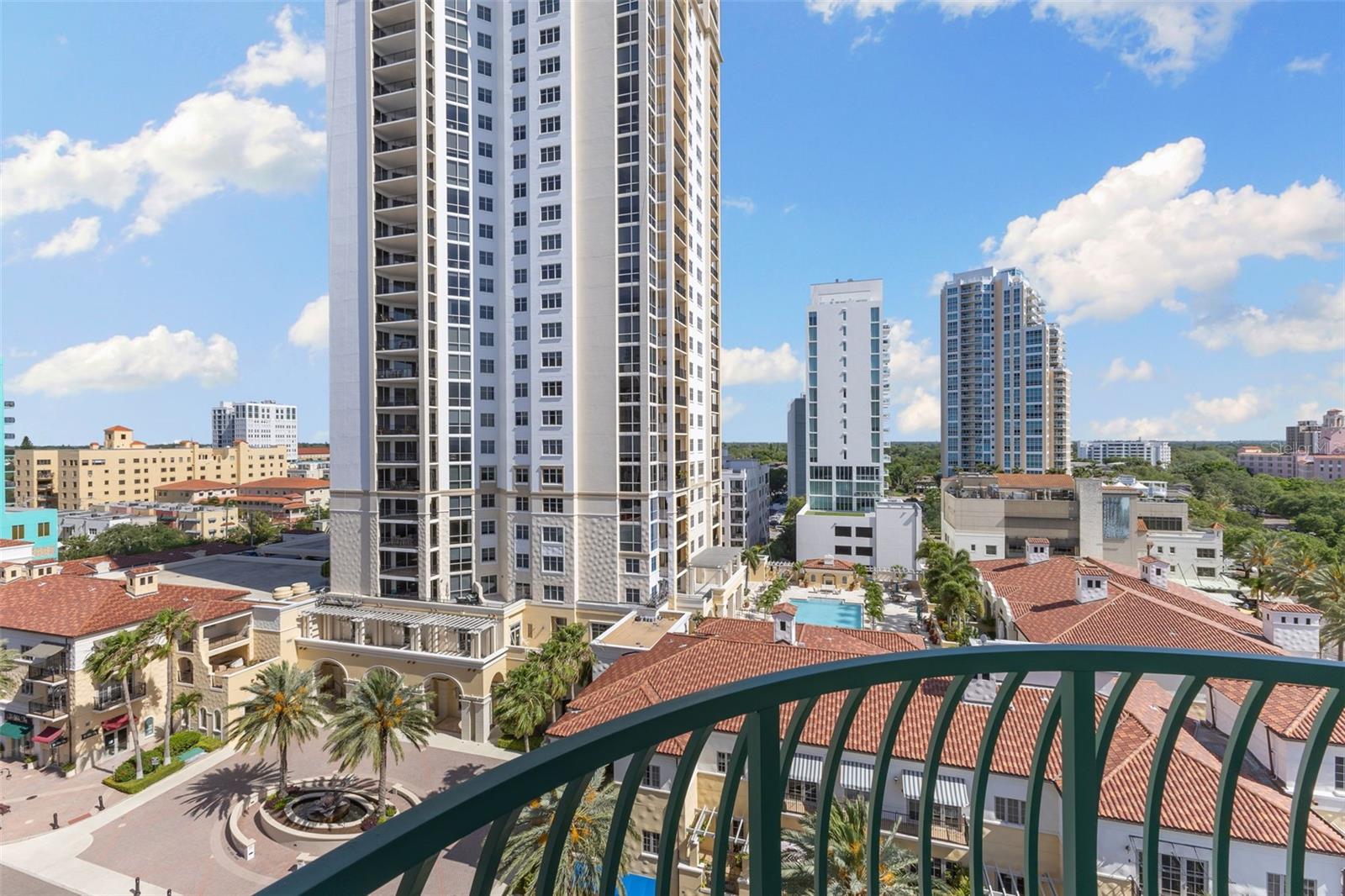 288 BEACH DRIVE NE, #9B, St Petersburg, FL 33701