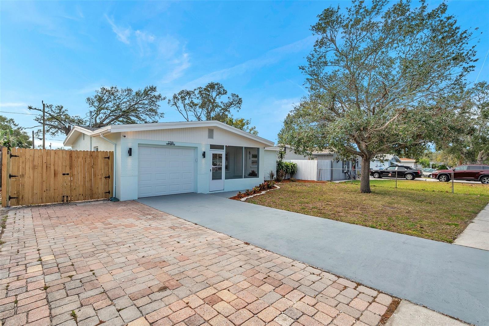 2238 13TH AVENUE SW, Largo, FL 33770 2238 13TH AVENUE SW, Largo, FL 33770