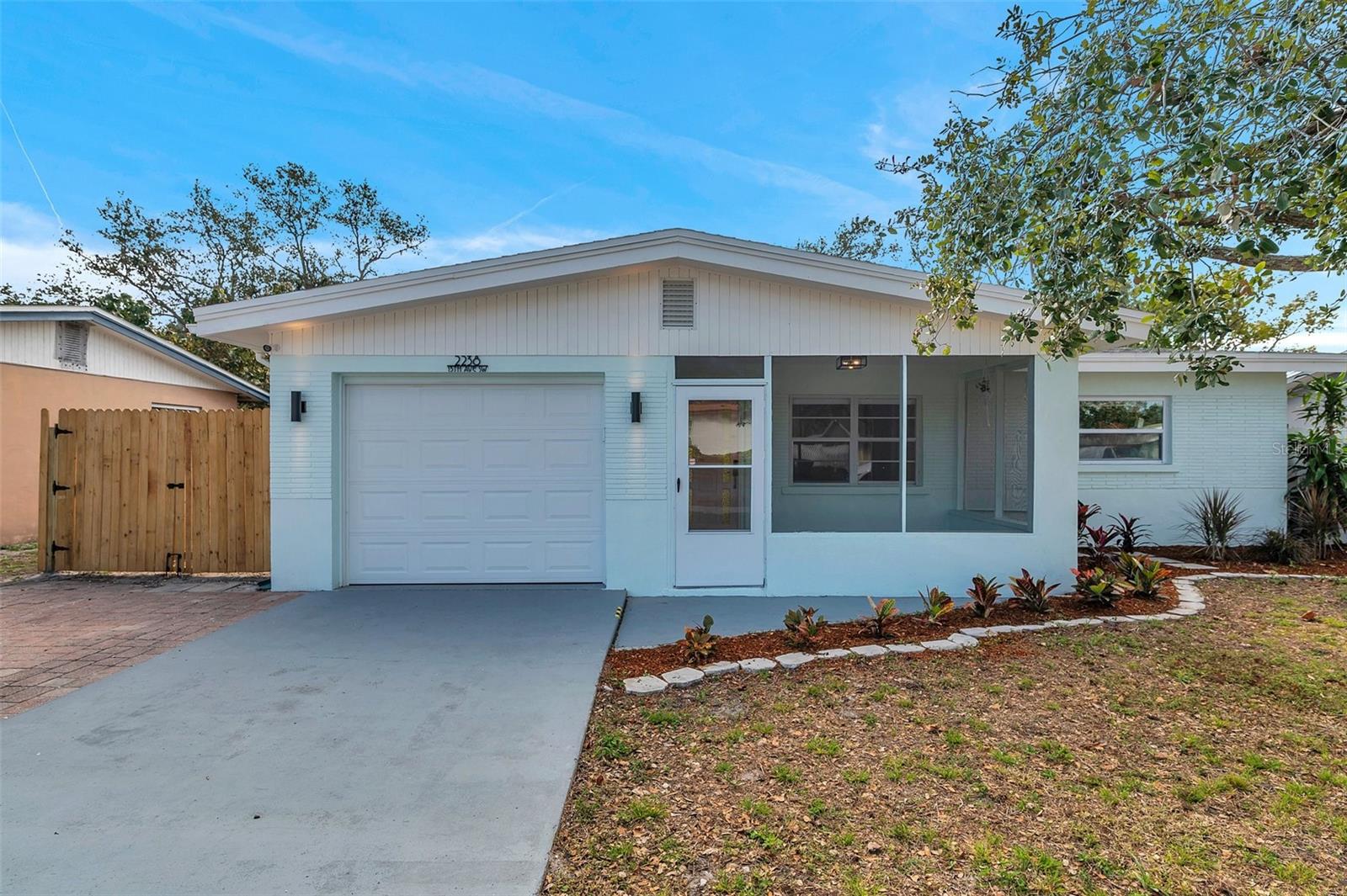 2238 13TH AVENUE SW, Largo, FL 33770 2238 13TH AVENUE SW, Largo, FL 33770