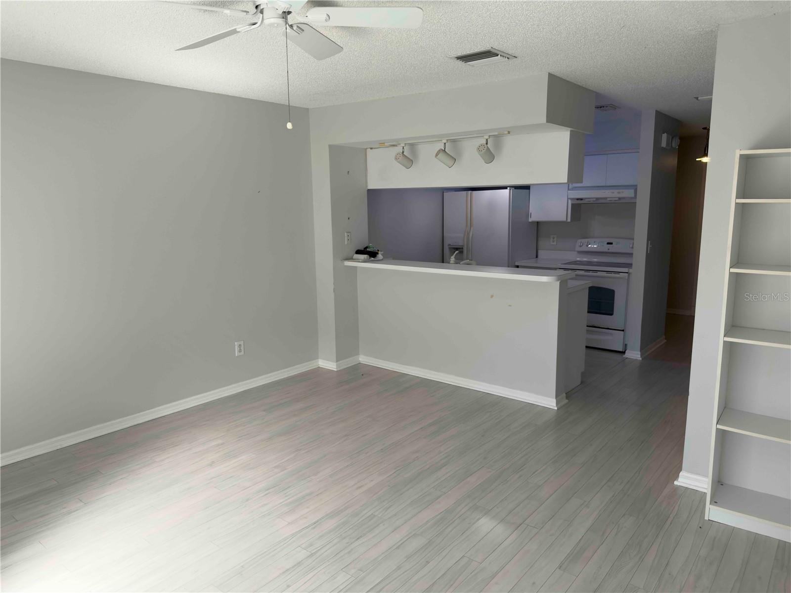 5143 NORTHDALE BOULEVARD, Tampa, FL 33624