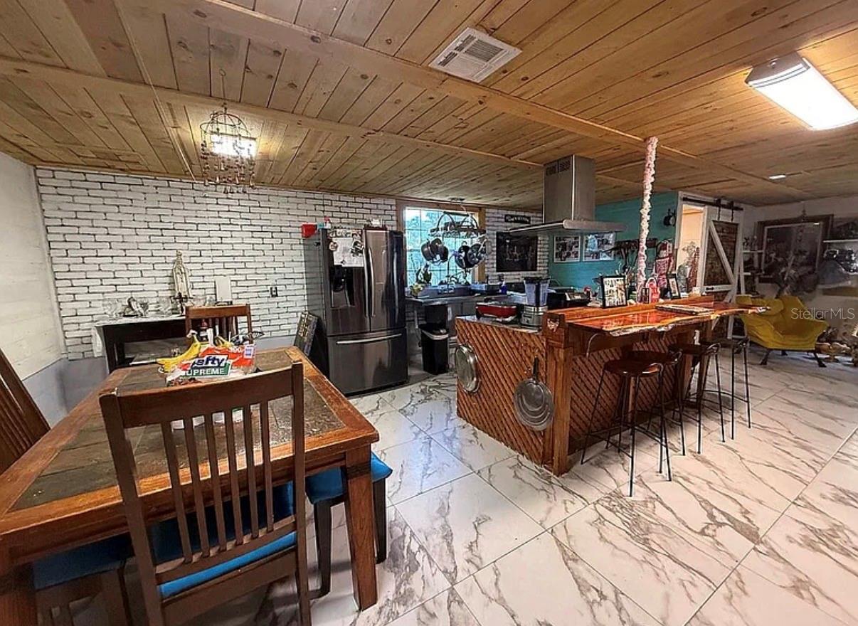 Studio/mother in law suite