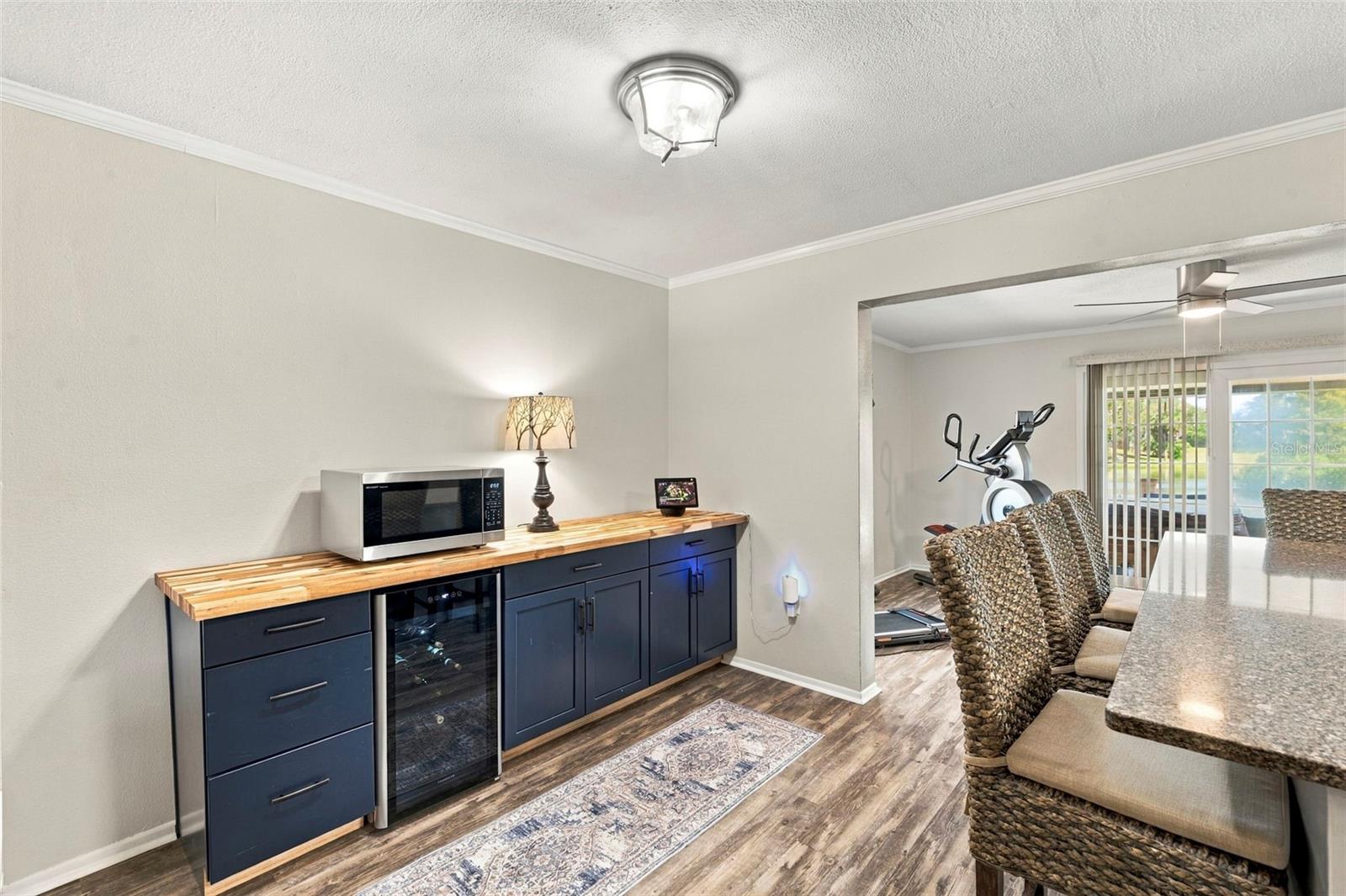 1279 S DISSTON AVENUE, Tarpon Springs, FL 34689