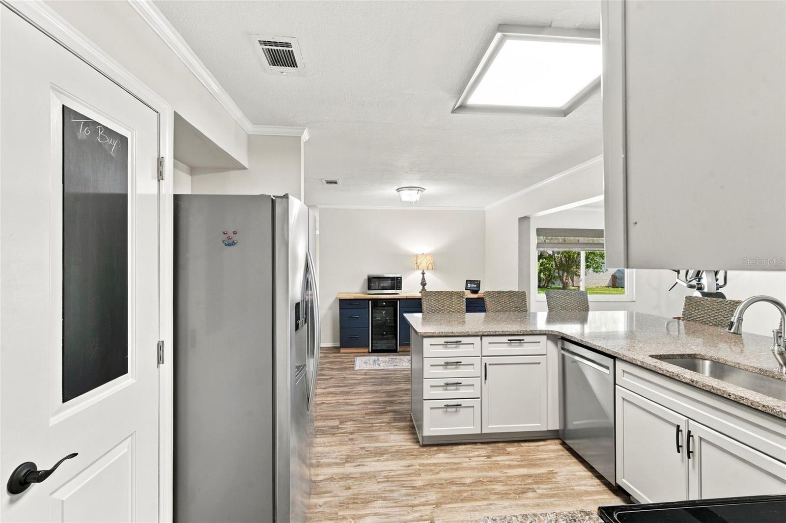 1279 S DISSTON AVENUE, Tarpon Springs, FL 34689
