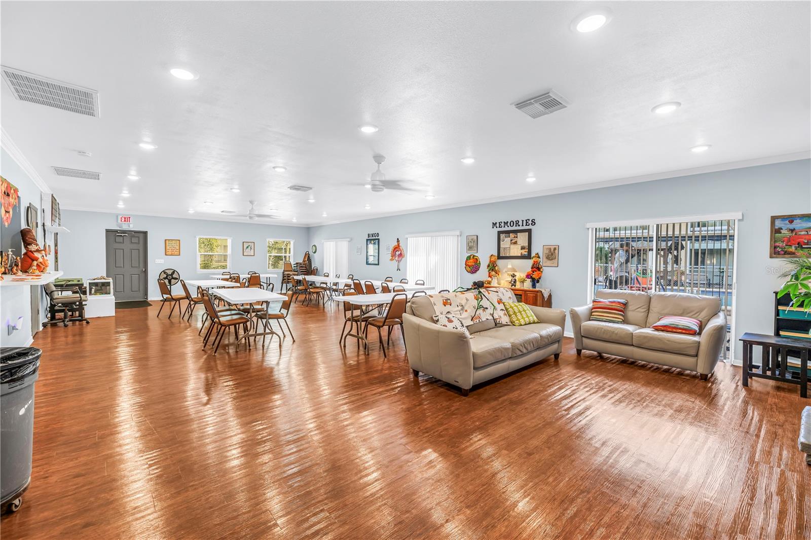 801 83RD AVENUE N, #214, St Petersburg, FL 33702