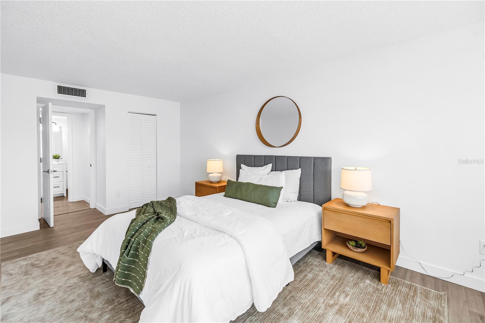 801 83RD AVENUE N, #214, St Petersburg, FL 33702