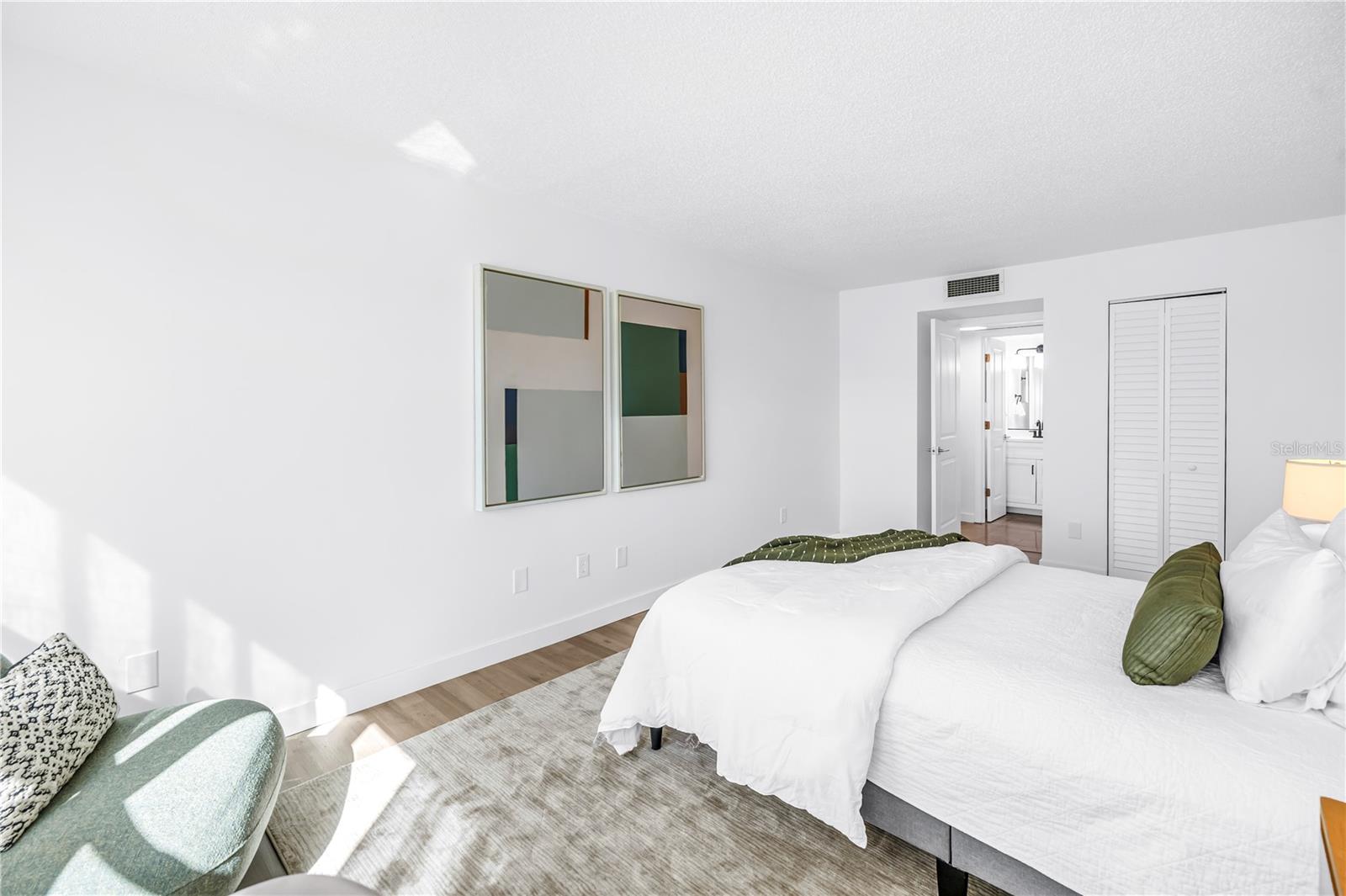 801 83RD AVENUE N, #214, St Petersburg, FL 33702