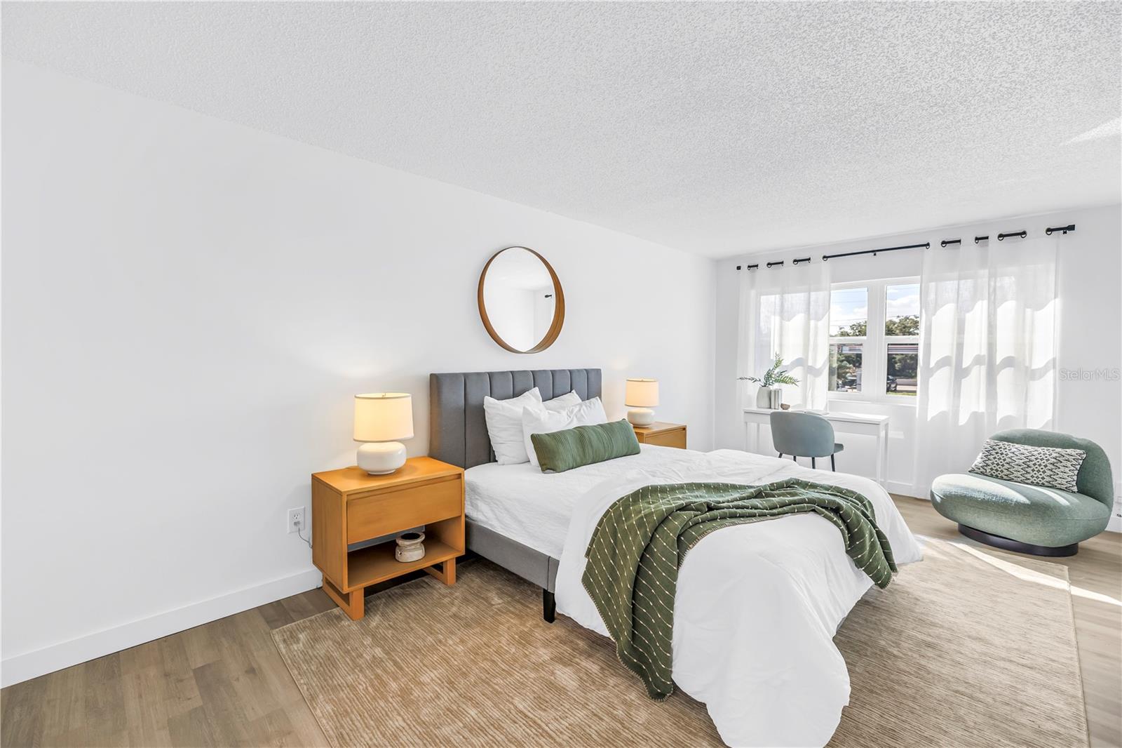 801 83RD AVENUE N, #214, St Petersburg, FL 33702