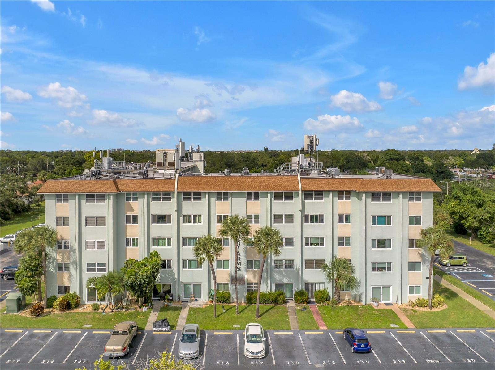 801 83RD AVENUE N, #214, St Petersburg, FL 33702