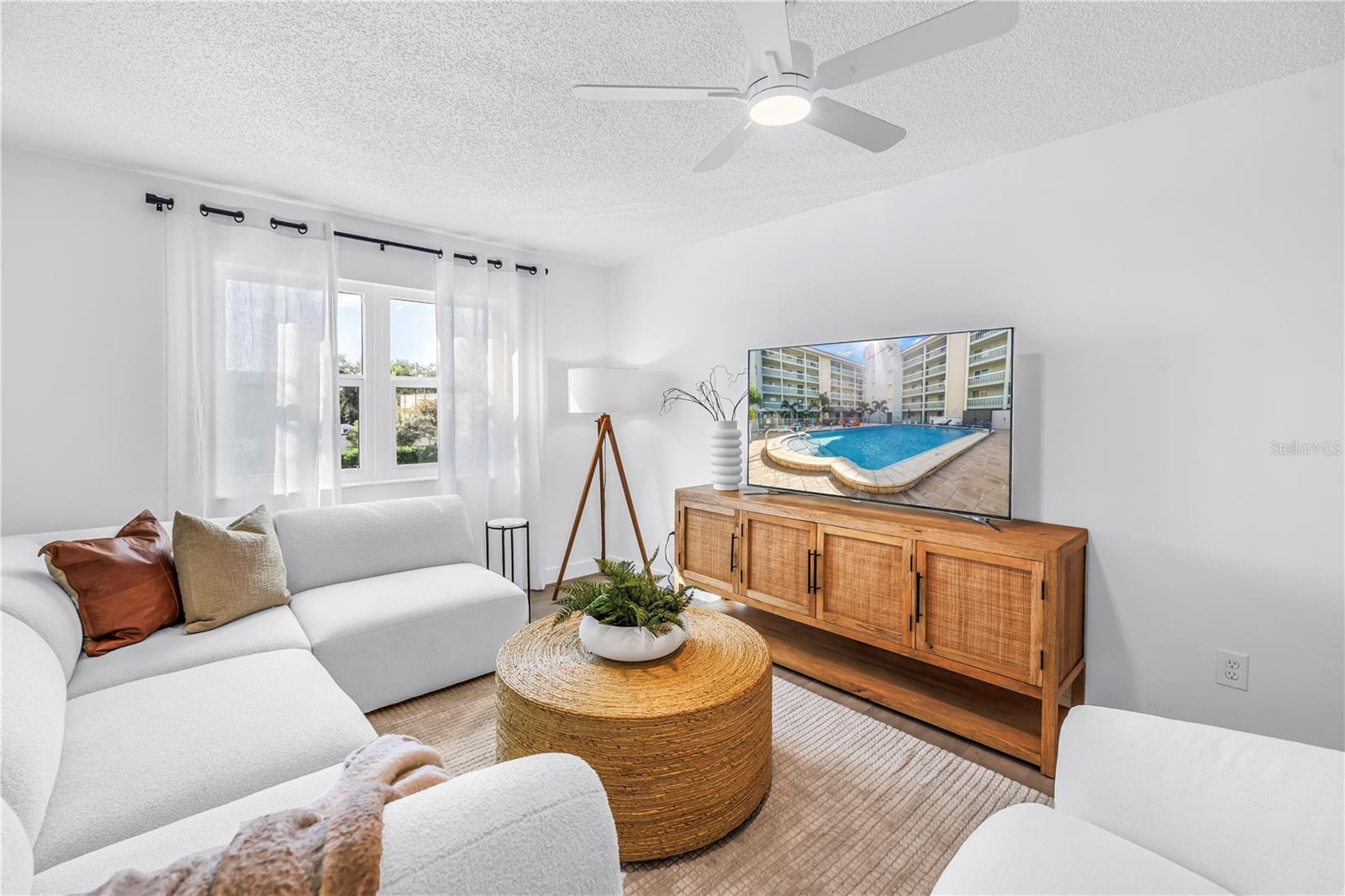 801 83RD AVENUE N, #214, St Petersburg, FL 33702