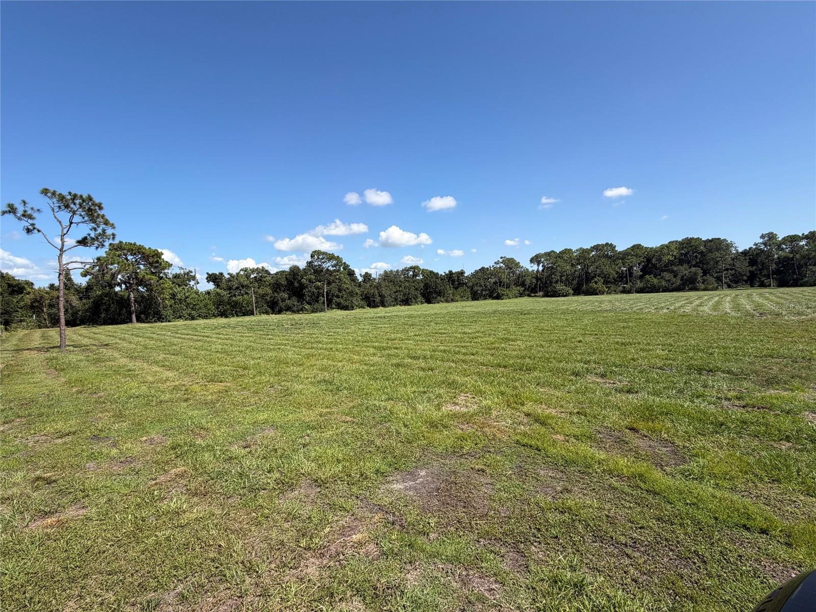 24TH AV SE, Ruskin, FL 33570