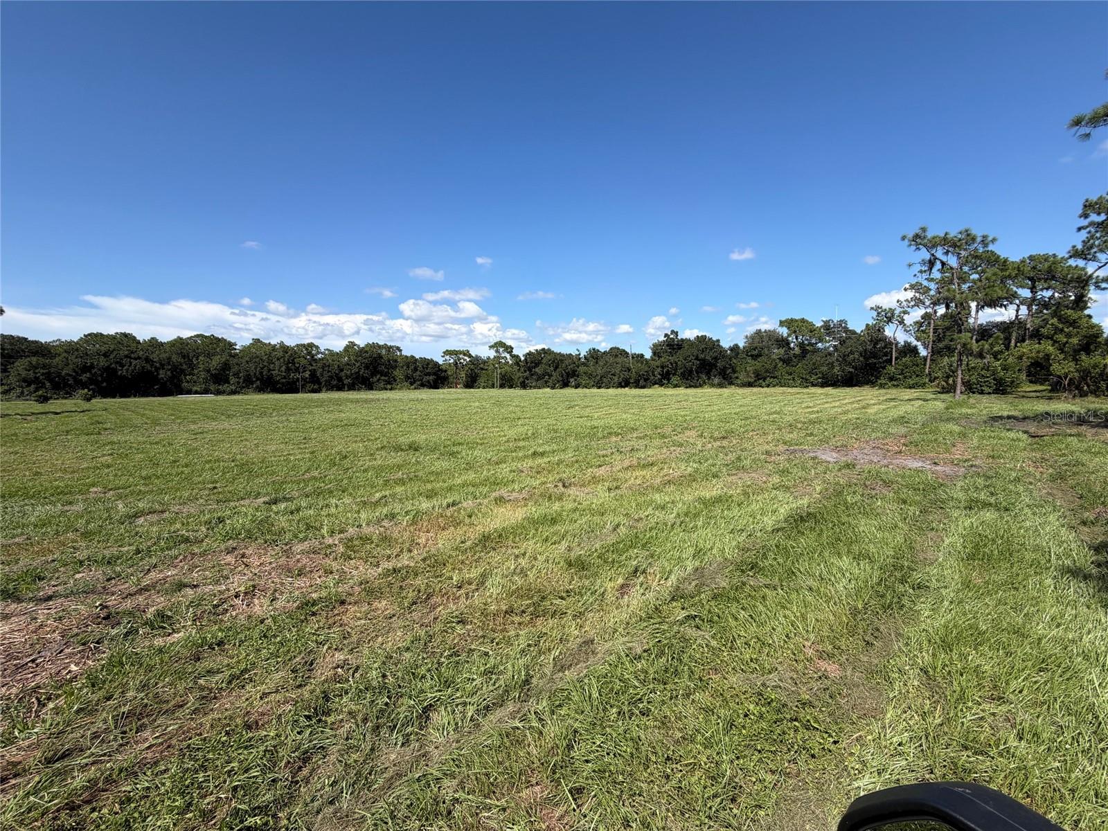 24TH AV SE, Ruskin, FL 33570