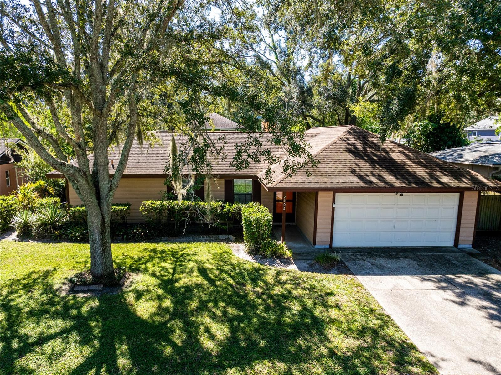 2305 FORREST CREST CIRCLE, Lutz, FL 33549